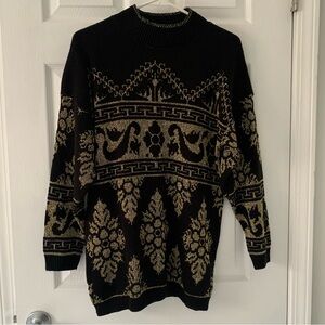 Black and Gold Patterned Women’s Sweater